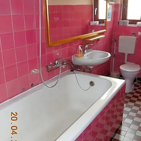 Behnisch B&B Strehla